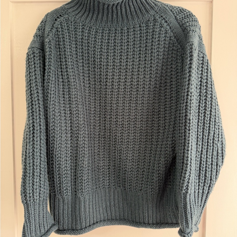 Rollneck Sweater - Picture 2 of 4